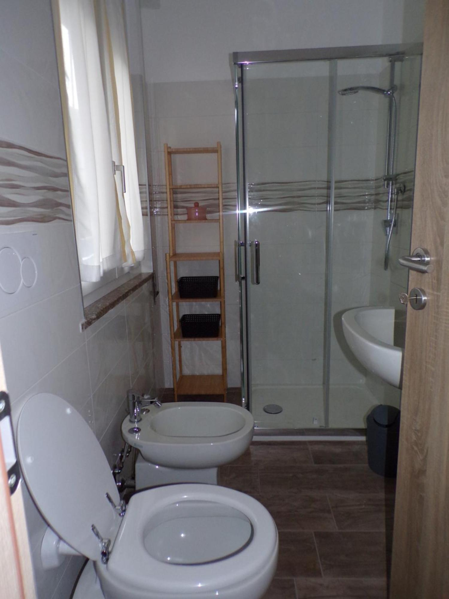 Casa Vacanze Terra Di Mezzo Invorio Inferiore Εξωτερικό φωτογραφία